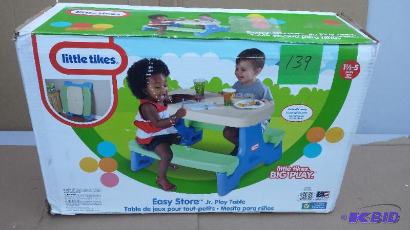 lot 139 image: Lttle Tikes Easy Store Jr Play Table