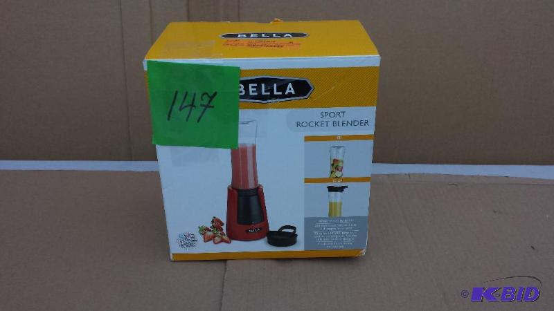 lot 147 image: Bella Sport Rocket Blender