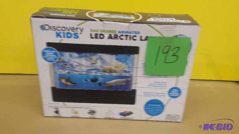 lot 193 image: Discovery Kids LED Arctic Lamp