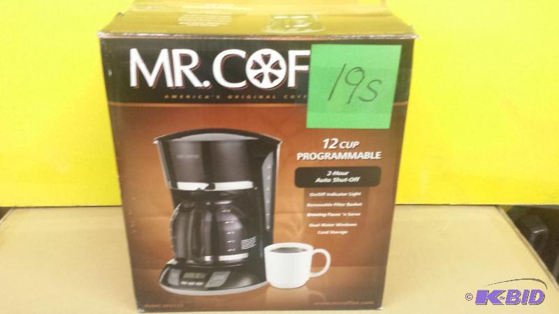 lot 195 image: Mr Coffee 12 Cup Programmable