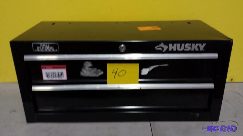lot 40 image: Husky Tool Box