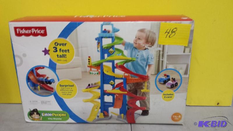 lot 48 image: Fisher Price Toy