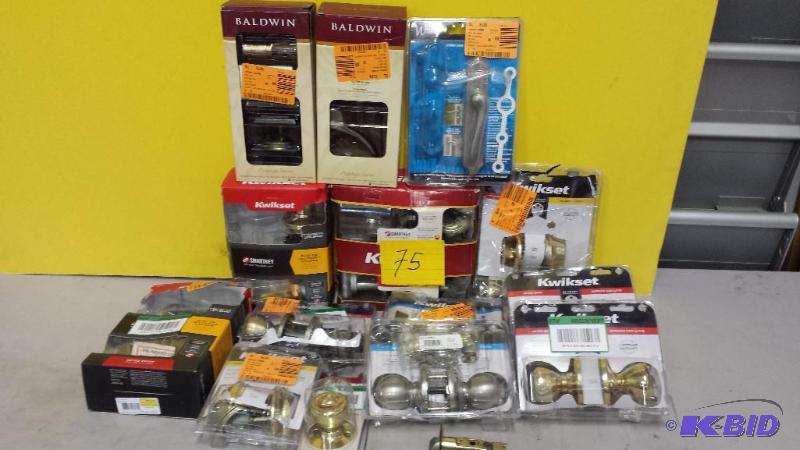 lot 75 image: Lot of Assorted Door handles