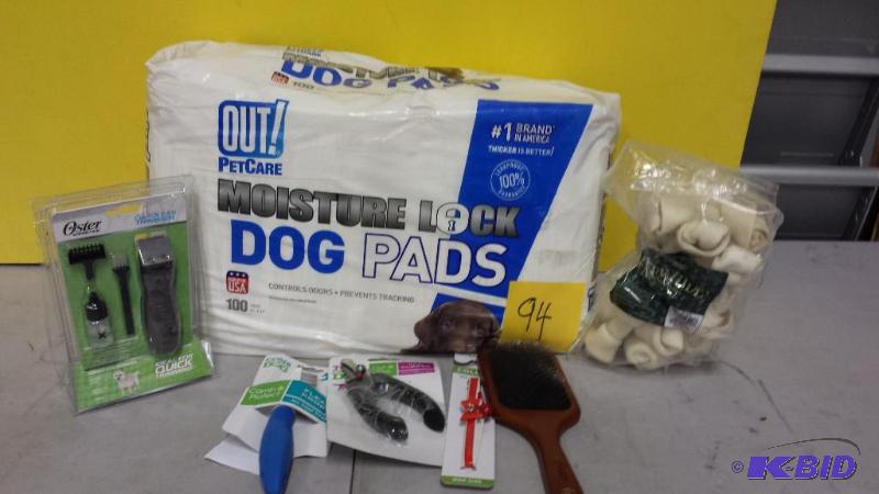 lot 94 image: Lot of Dog Care Items