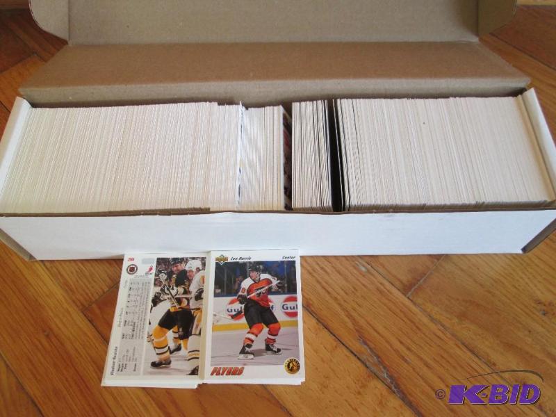 lot 135 image: Box of 1990 - 1993 Upper Deck hockey collecto...