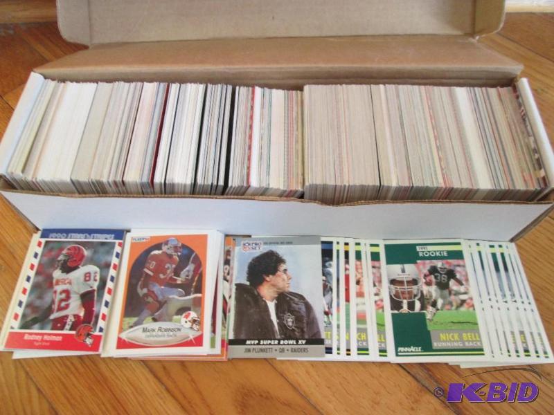 lot 29 image: Box of mixed football sports cards...