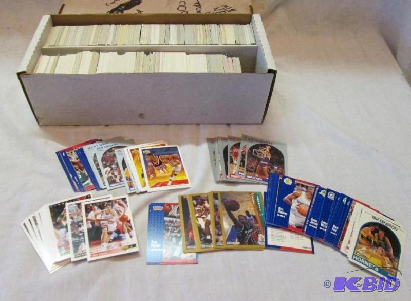 lot 65 image: Box of assorted basketball cards...