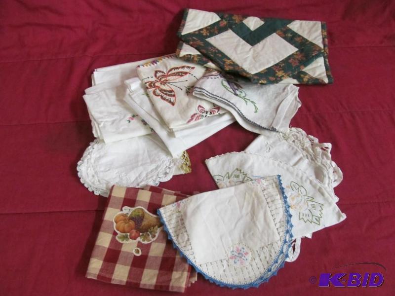 cloth napkins