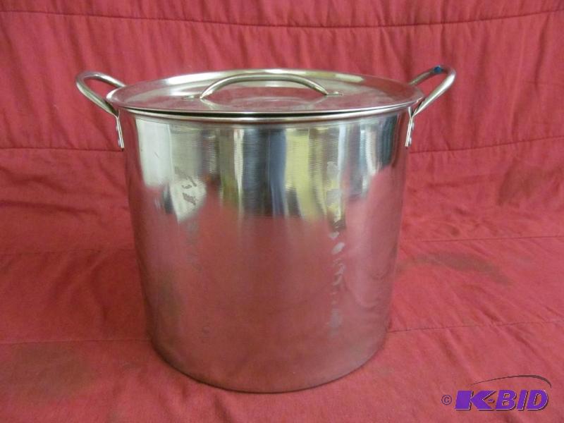 Stock pot
