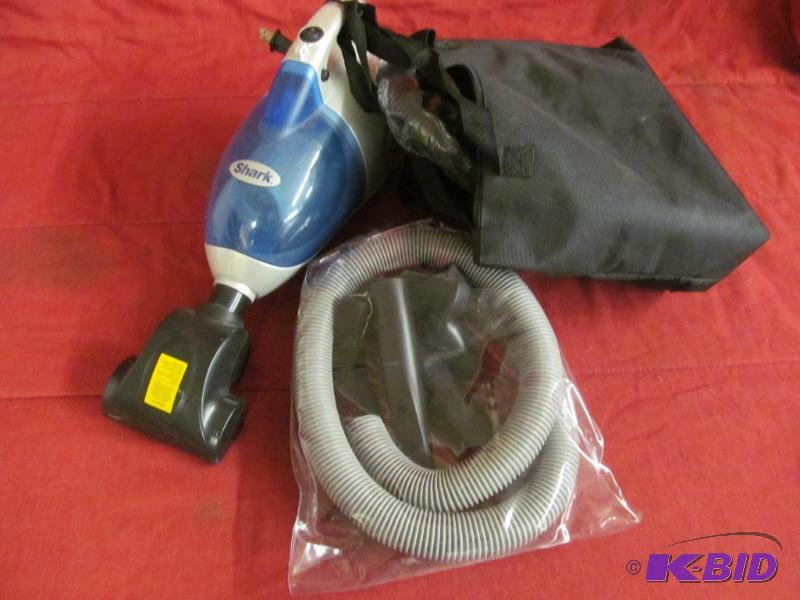 Shark vac