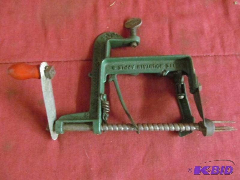 Apple corer