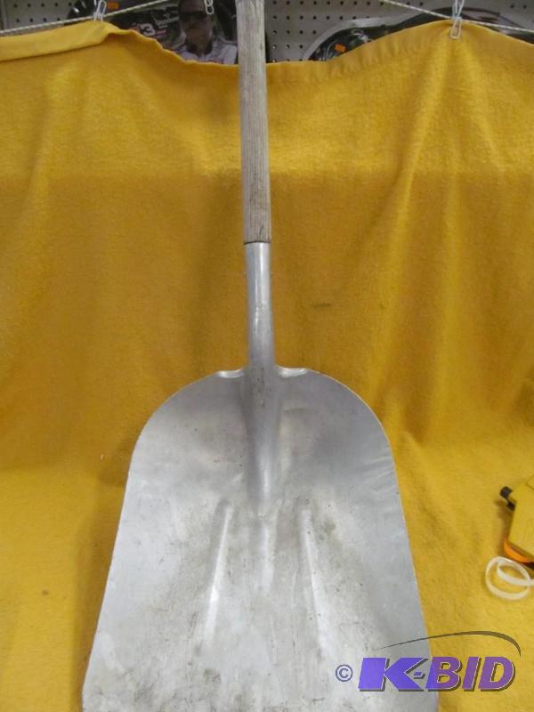 Shovel