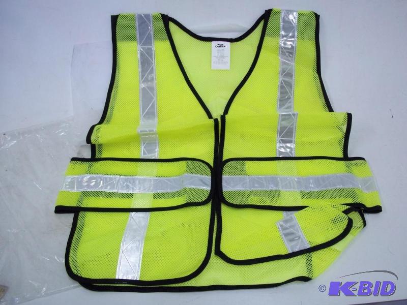 lot 125 image: NEW Reflective Safety Vest by Condor...