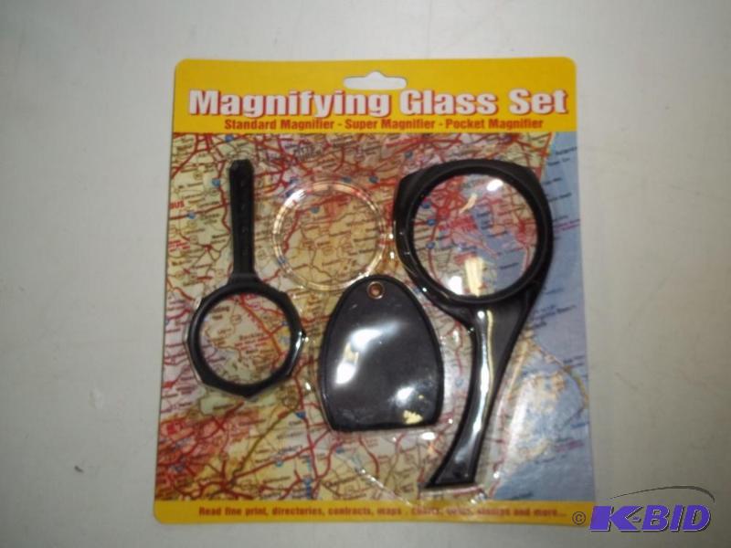 lot 36 image: New Magnifying Glass Set...