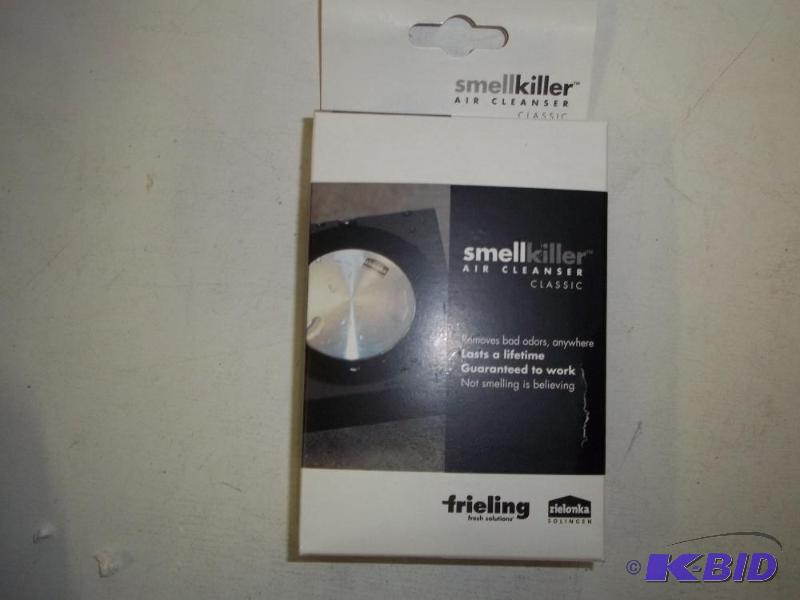 lot 86 image: Smellkiller Air Cleanser...