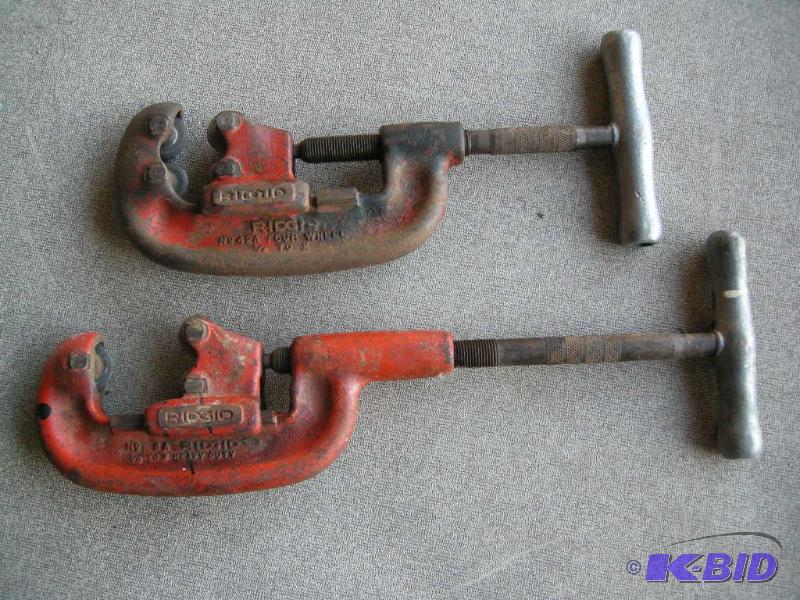lot 22 image: 2 Ridgid pipe cutters