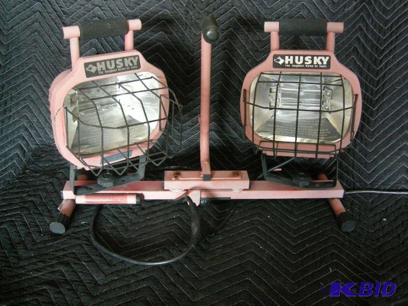 lot 35 image: Husky shoplite
