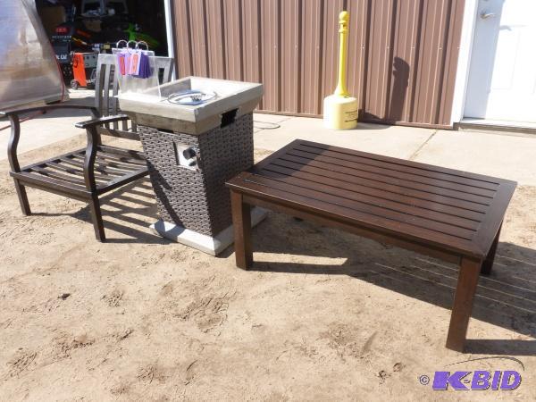 5 piece brown patio set. As shown. With lp he...