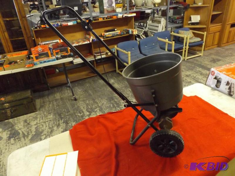 lot 202 image: FertilizerSeed Spreader...