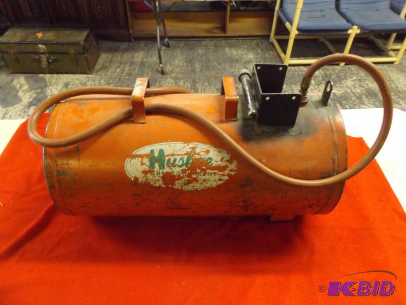 lot 203 image: Air Tank...