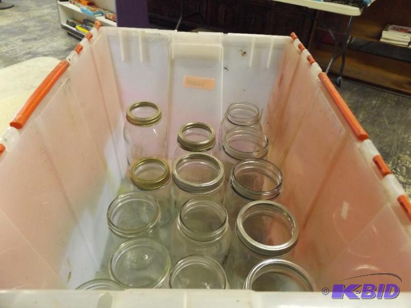 lot 223 image: tote and canning jars...