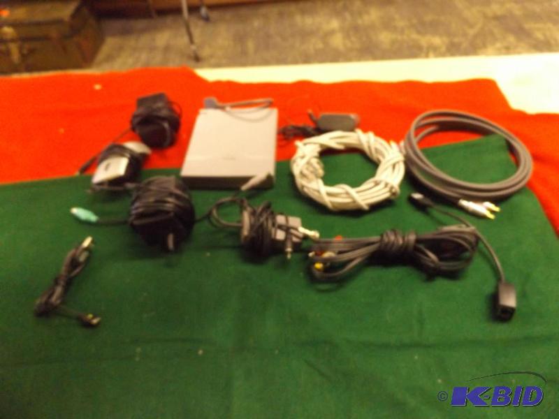lot 241 image: Cords for Computer, cable, chargers, Toshiba ...
