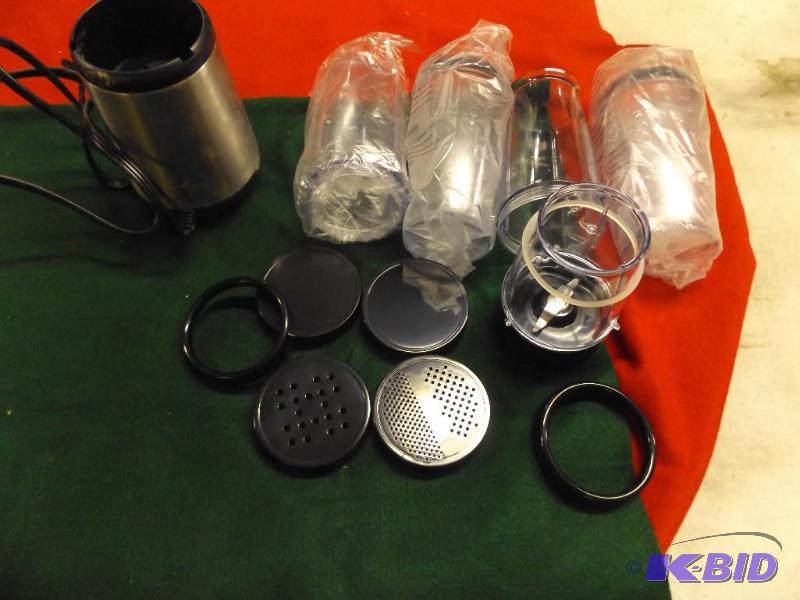 lot 245 image: GE Single Serve Blender...