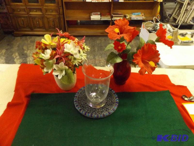 lot 250 image: vases, flower pot, decorative plate, comes wi...