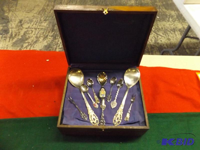 lot 251 image: serving spoon set in case, decorative spoons...
