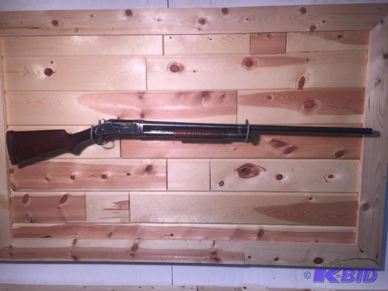 Winchester Model 97 pump shotgun Caliber 12 ...