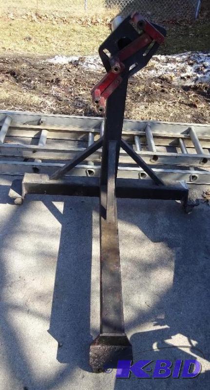 lot 14 image: Engine Stand