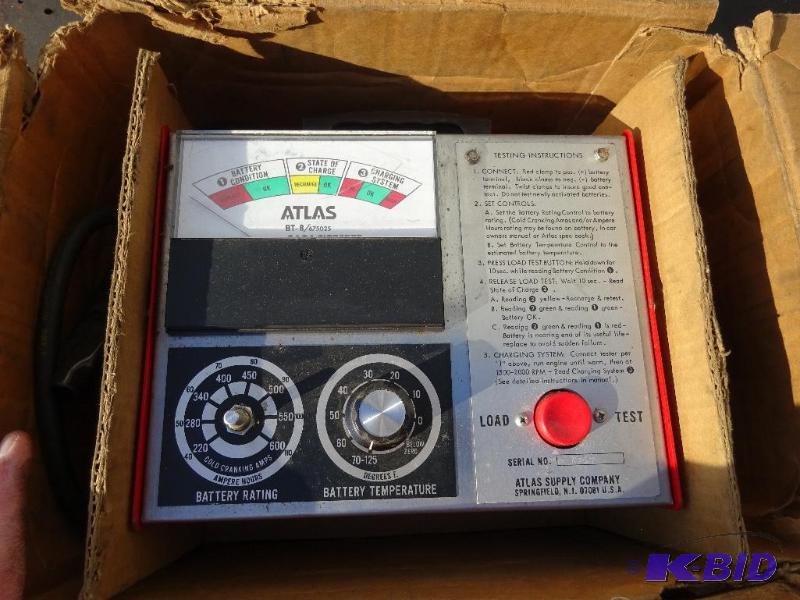 lot 51 image: 12 volt Atlas Tester