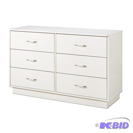 lot 15 image: 6 Drawer Dresser - White