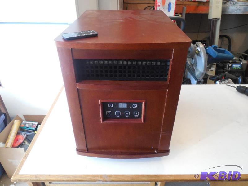 lot 38 image: Stonegate 1500 Watt Infrared Space Heater