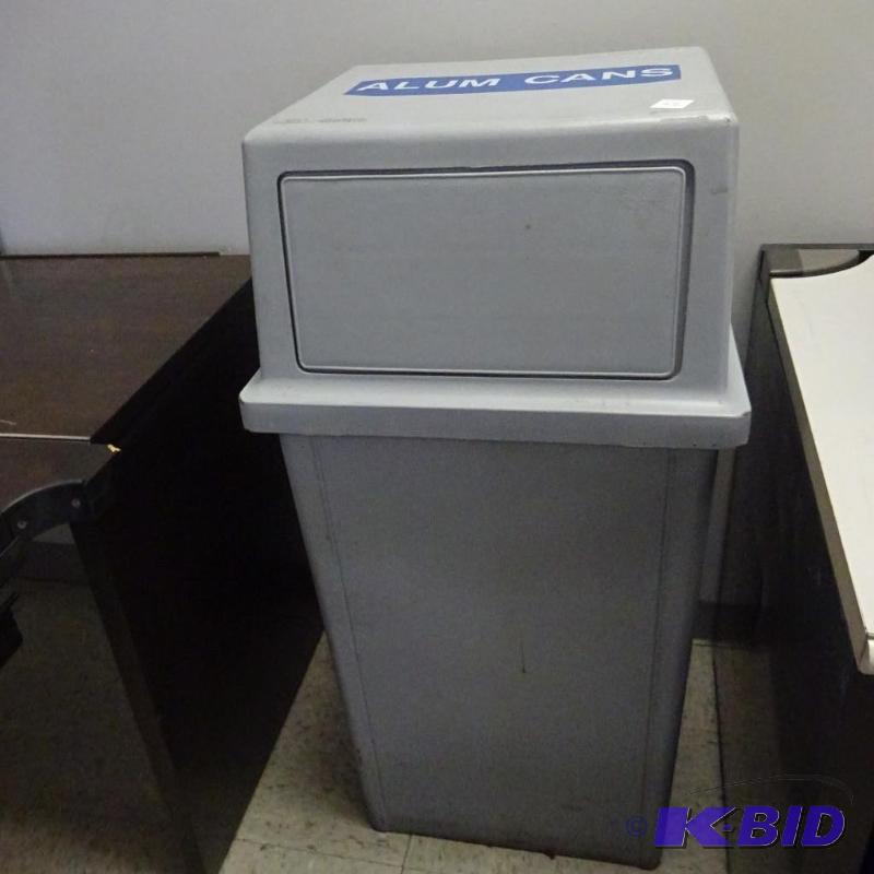 Waste Can with Removeable Top...