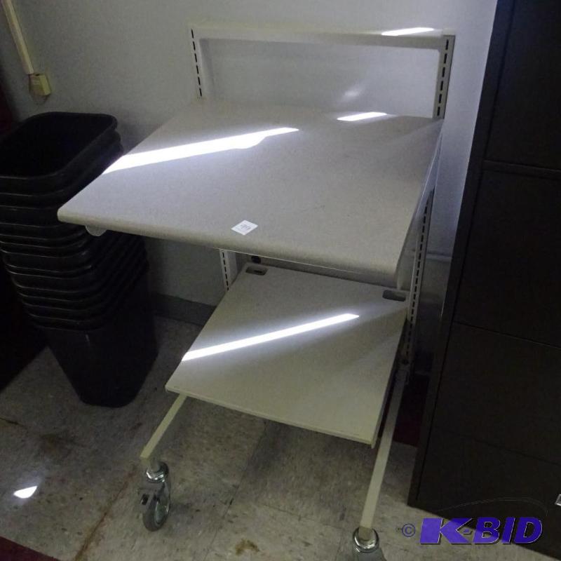 Portable Computer Cart on Wheels 22 X 22 X 43...