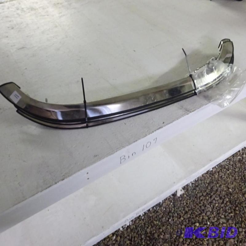 lot 11 image: Chrome Fender Flares 99-05 Chevy 2 Door t- 4 ...