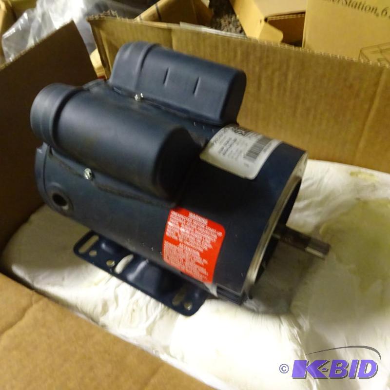 lot 131 image: Electric Motor for Pressure Washer 58 Shaft...