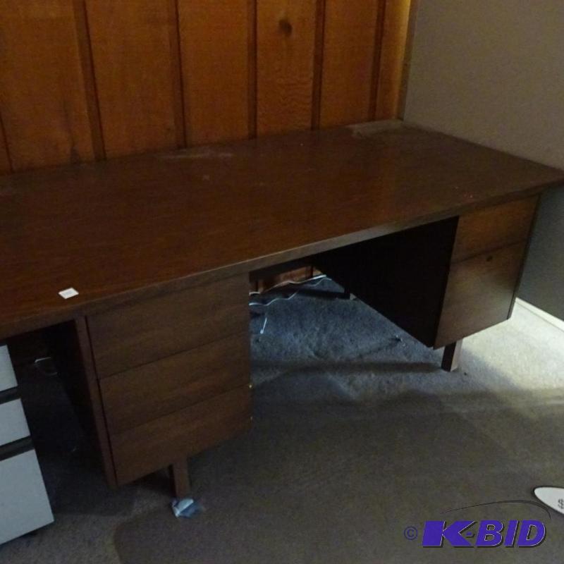 lot 155 image: Wood Desk 5 Drawer No Contents No Key 72 X 36...