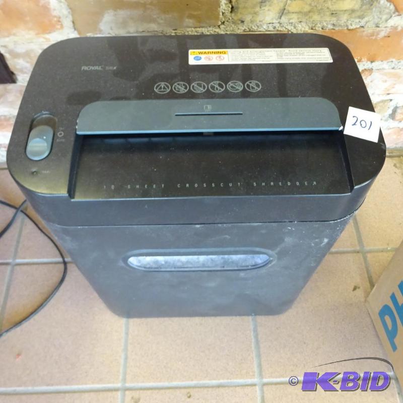 lot 201 image: Royal 100X Paper Shredder...