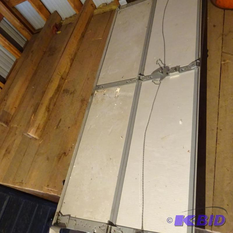 lot 233 image: White Insulated Garage Door Panels 20 X 96 Qt...