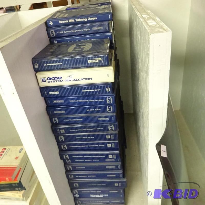 lot 32 image: Technician Training Videos VHS...