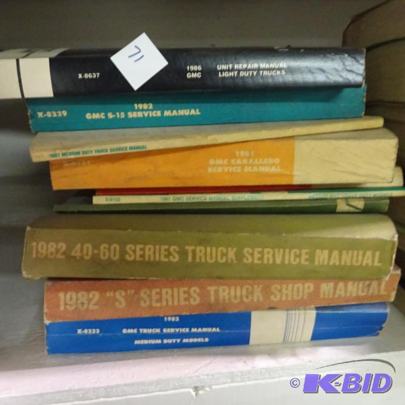 lot 71 image: Vintage Misc GM Repair Manuals...
