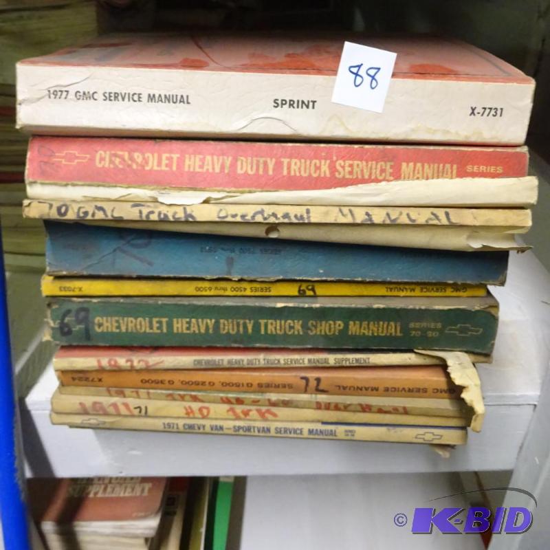 lot 88 image: Vintage Misc Repair Manuals...