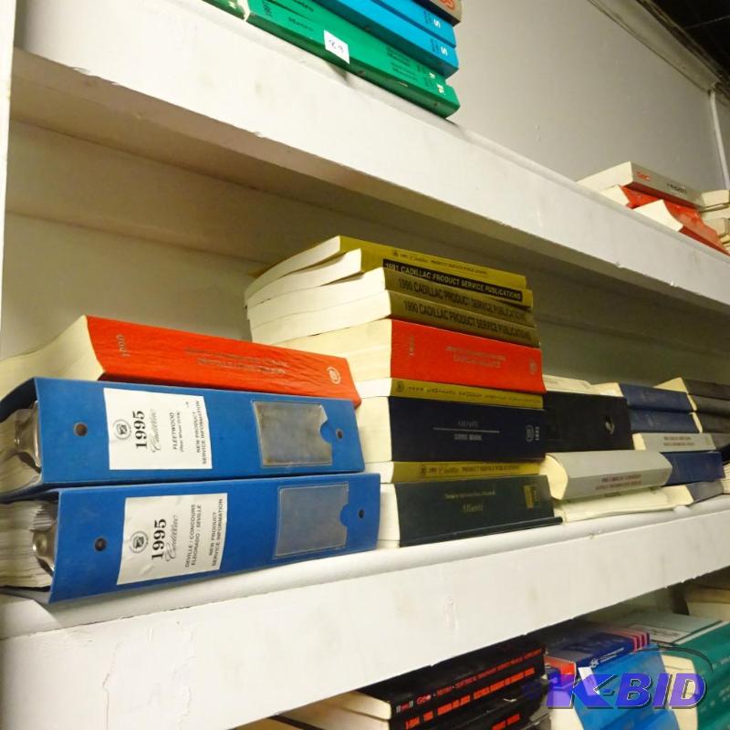 lot 92 image: Vintage Misc GM Repair Manuals...