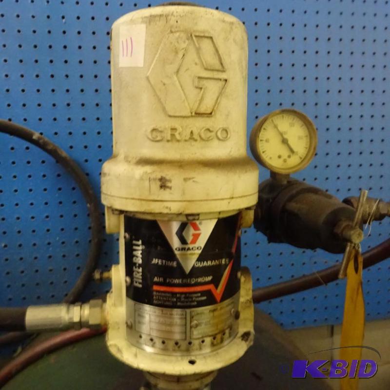 lot 111 image: Graco Fireball Oil Pump Lifetime Gaurentee 20...