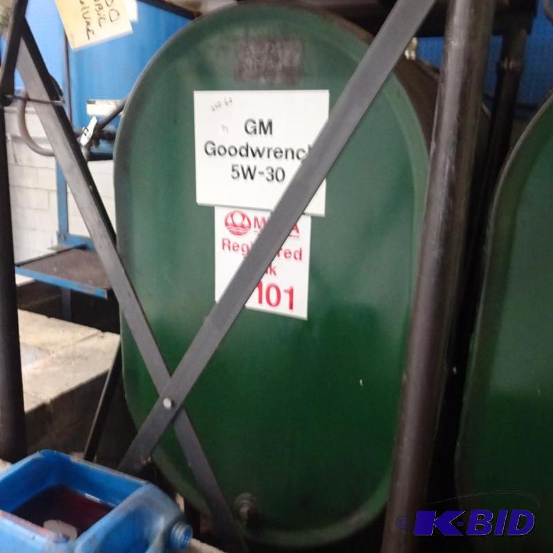 lot 79 image: 250 Gal. Oil Barrel used for 5W-30 Contents U...