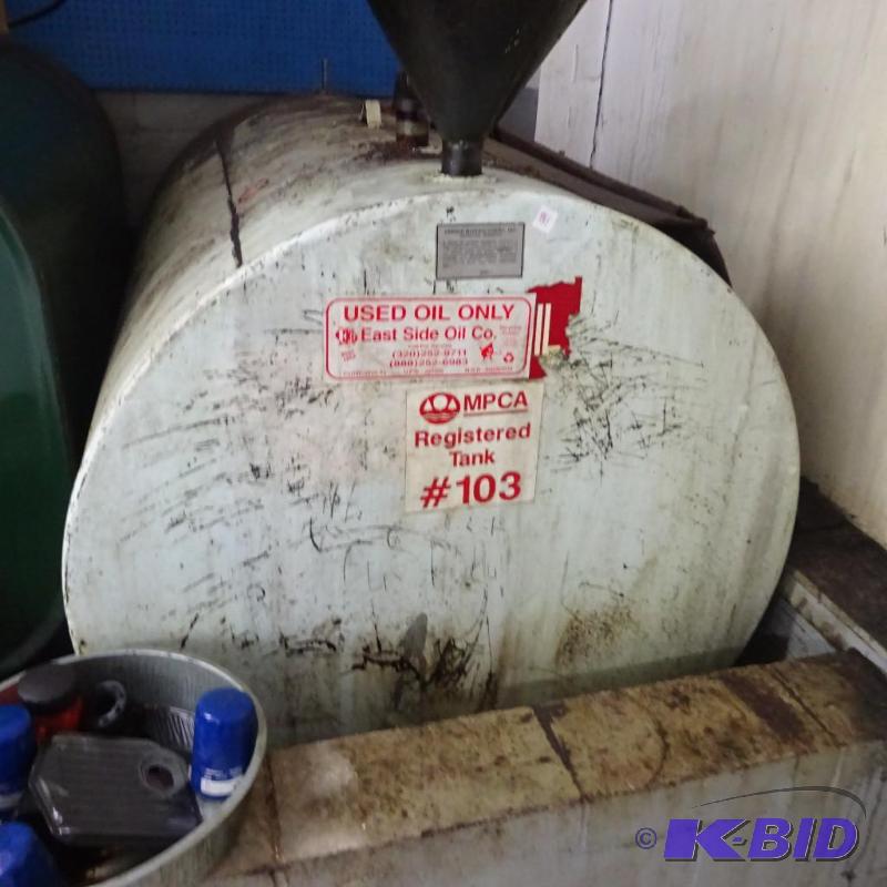 lot 81 image: 500 Gal Steel Tank Used for Oil Serial 1875 V...