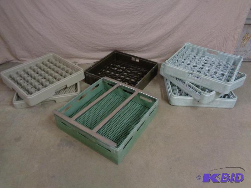 lot 29 image: 7 Assorted Dish Washing Racks
