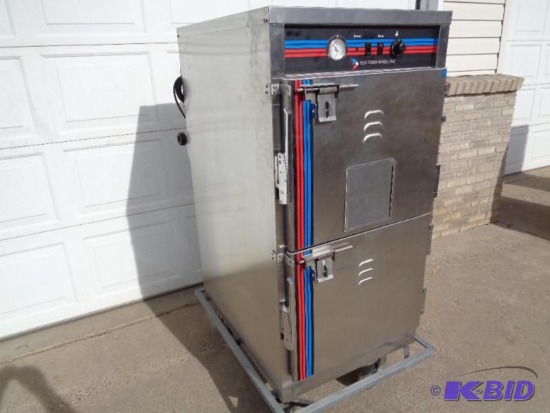 lot 3 image: Heated hot box cabinet on wheels.